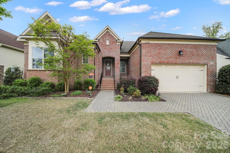 16408 Cozy Cove Rd, Charlotte, NC 28278