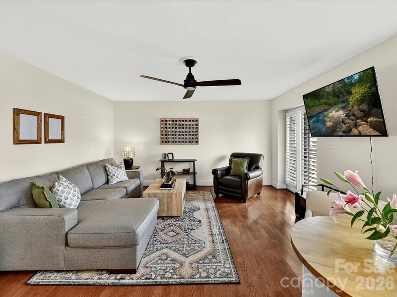 217 Dotger Ave #D10, Charlotte, NC 28207