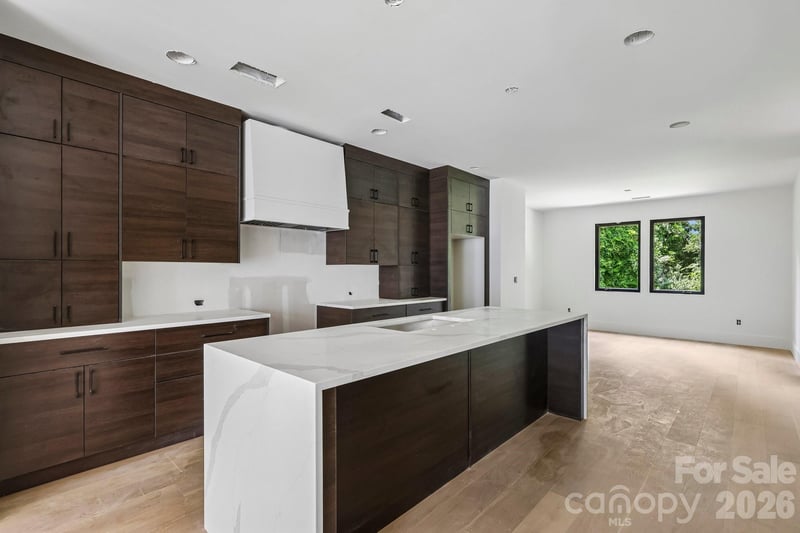 1539 Crystal Rd, Charlotte, NC 28205