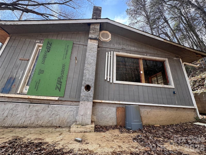 90 Scenic Hill Dr, Bryson City, NC 28713