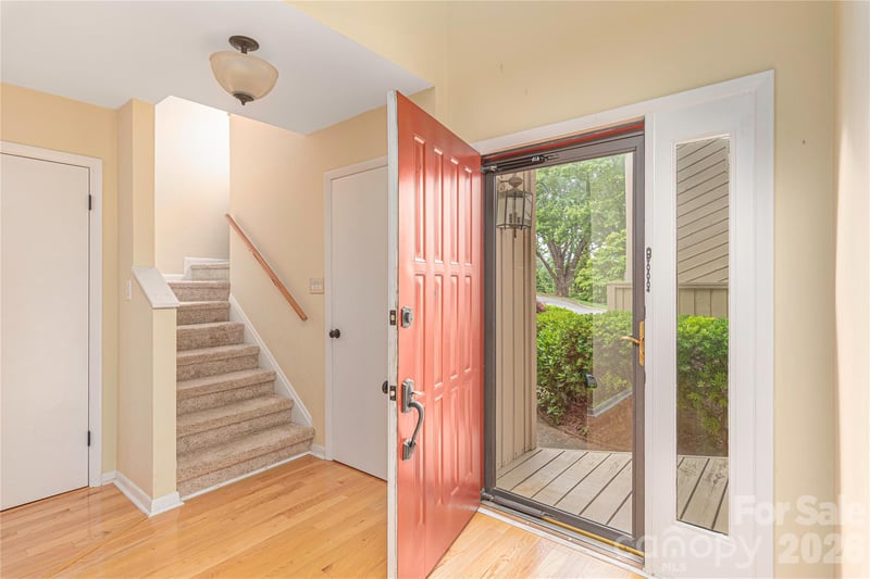 111 Clubwood Ct, Asheville, NC 28803