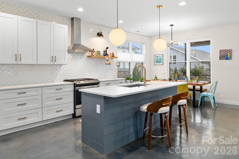 21 Boyd Ave, Asheville, NC 28806