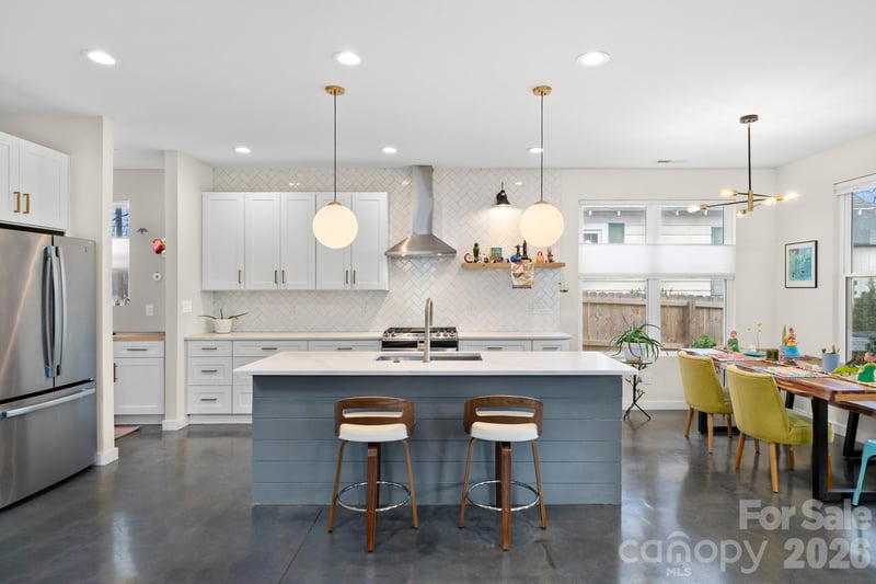 21 Boyd Ave, Asheville, NC 28806