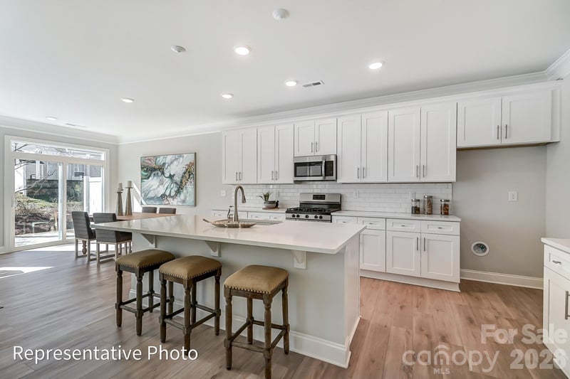 4341 Black Ct, Harrisburg, NC 28075