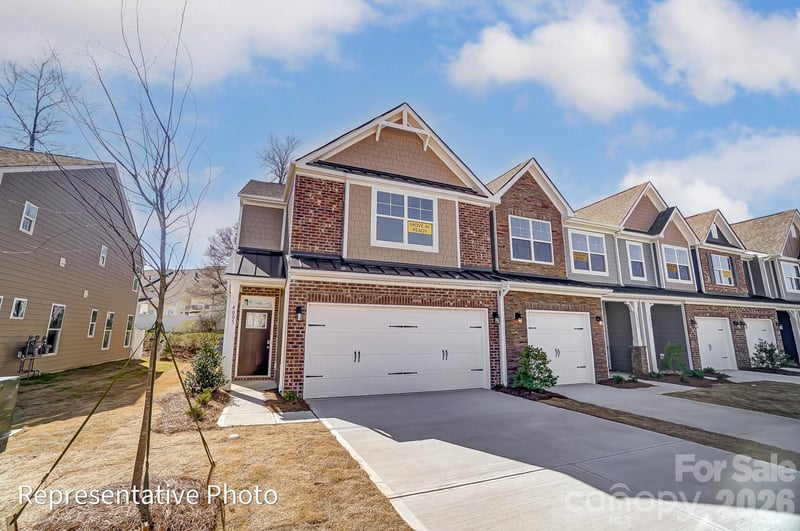 4341 Black Ct, Harrisburg, NC 28075