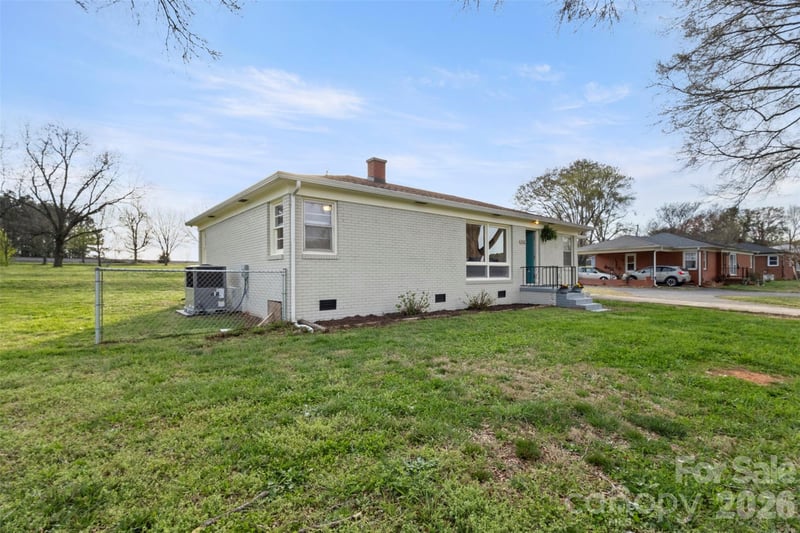 4432 Highway 27 Hw, Iron Station, NC 28080