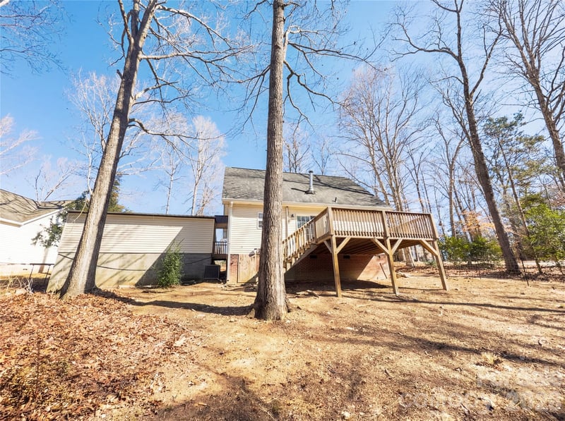 1710 Oak Park Ct, Iron Station, NC 28080