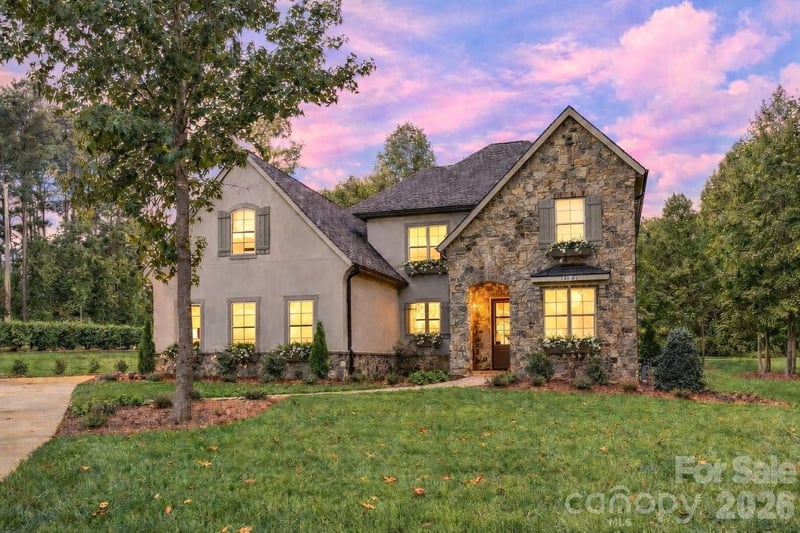 520 Weddington Rd, Weddington, NC 28104