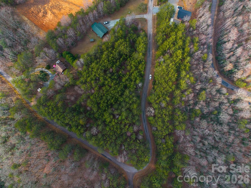 Sweetbriar Rd, Lake Lure, NC 28746
