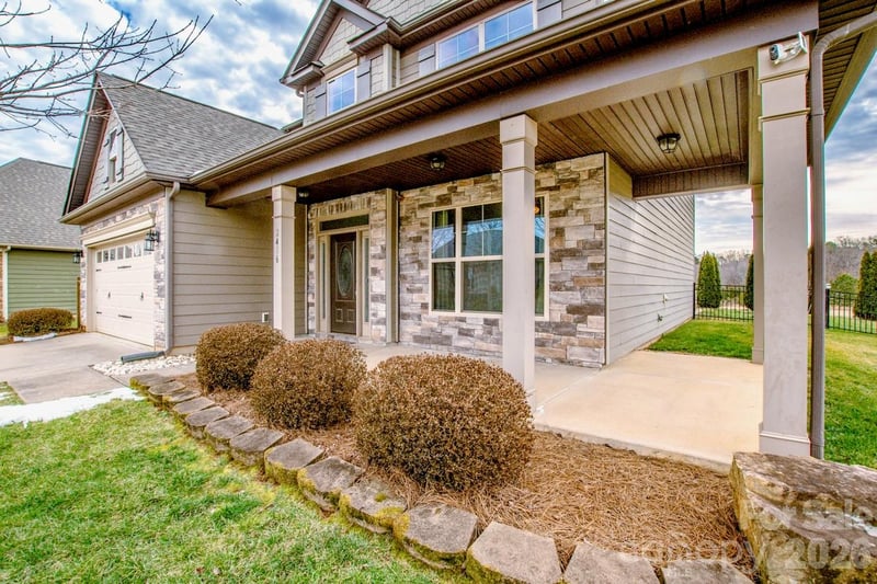 2416 Chinkapin Ct, Gastonia, NC 28054