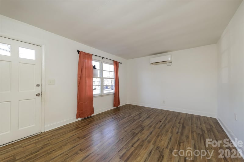238 Bond St, Winston Salem, NC 27127