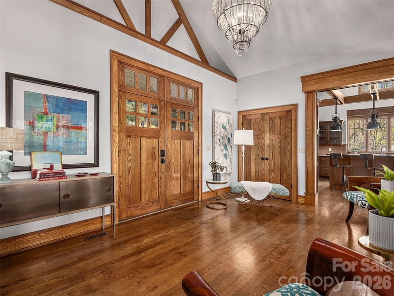 457 Coopers Hawk Dr, Asheville, NC 28803