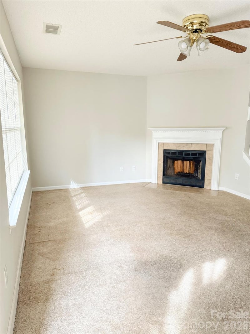9162 Exbury Ct, Charlotte, NC 28269