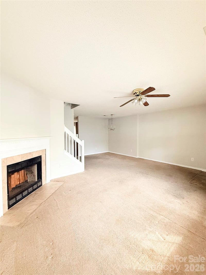 9162 Exbury Ct, Charlotte, NC 28269
