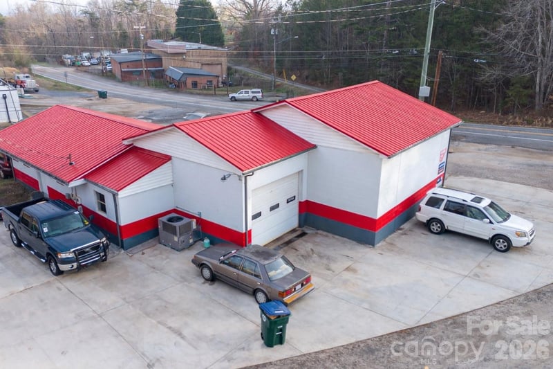1134 Eldred St, Valdese, NC 28690