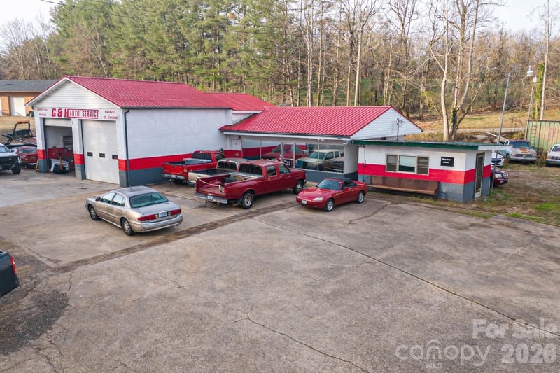 1134 Eldred St, Valdese, NC 28690