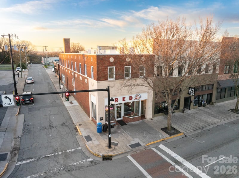 121 Main St, Lexington, NC 27292