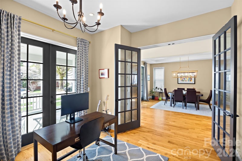 2649 Chesterfield Ave, Charlotte, NC 28205
