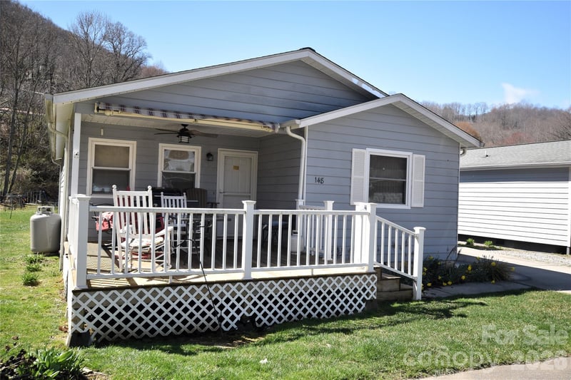 148 Market St, Maggie Valley, NC 28751