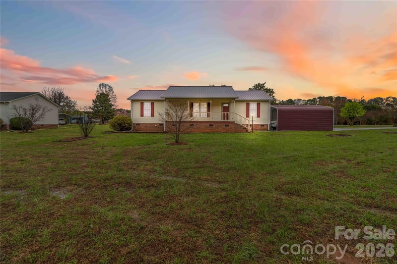 111 Flushing Dr, York, SC 29745