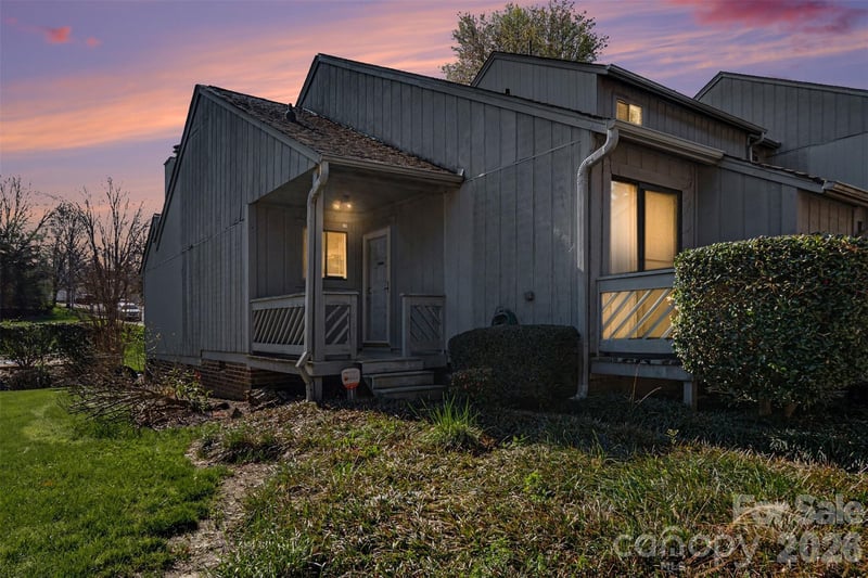 100 Willow Run Dr #5, Gastonia, NC 28056