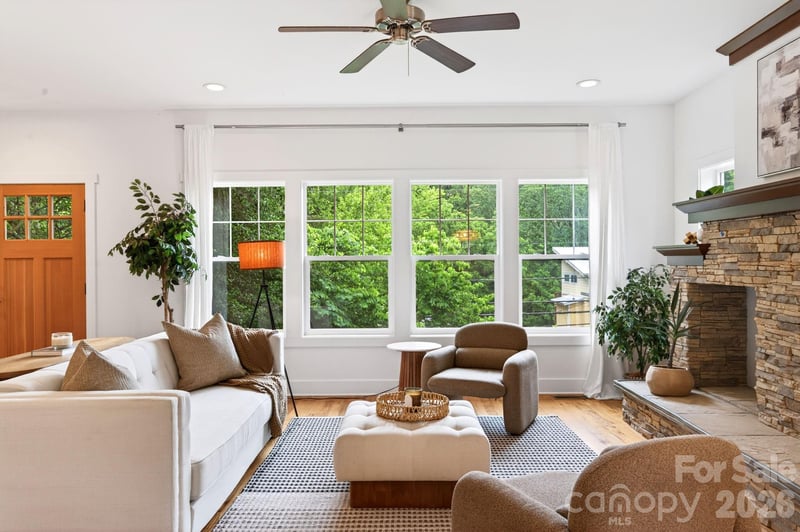163 Sand Hill Rd, Asheville, NC 28806
