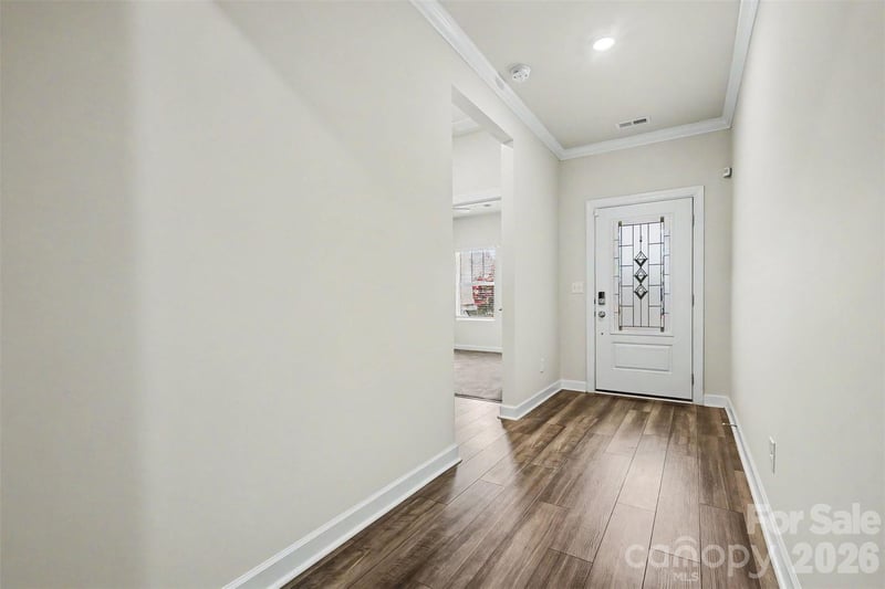 9113 Myrna Dr, Gastonia, NC 28056