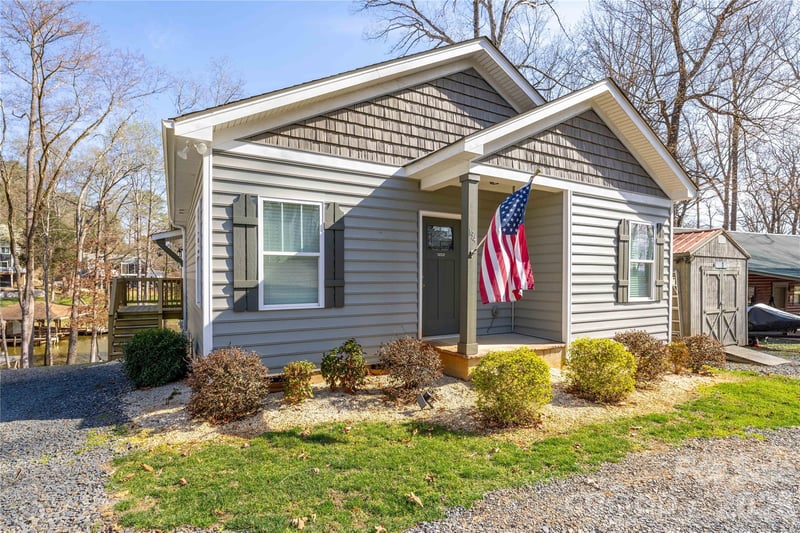194 Hattaway Cir, Mount Gilead, NC 27306