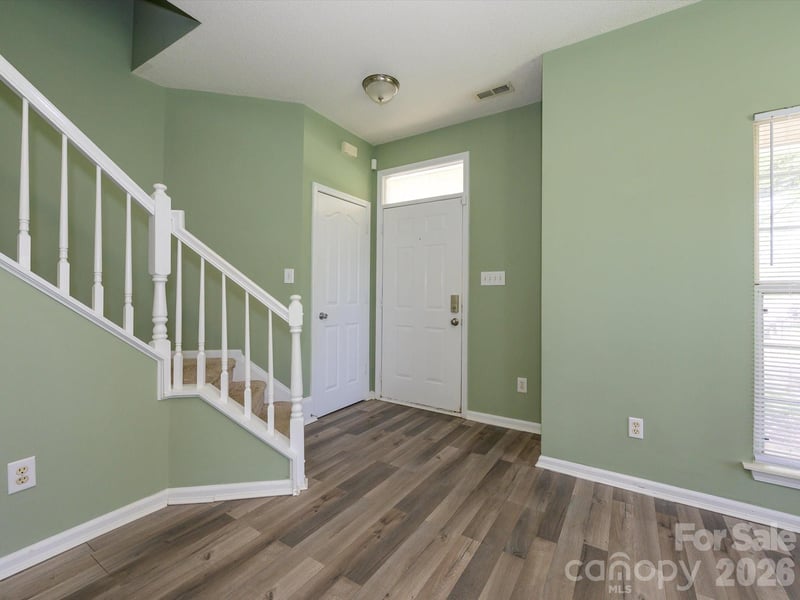 8625 Galena View Dr, Charlotte, NC 28269