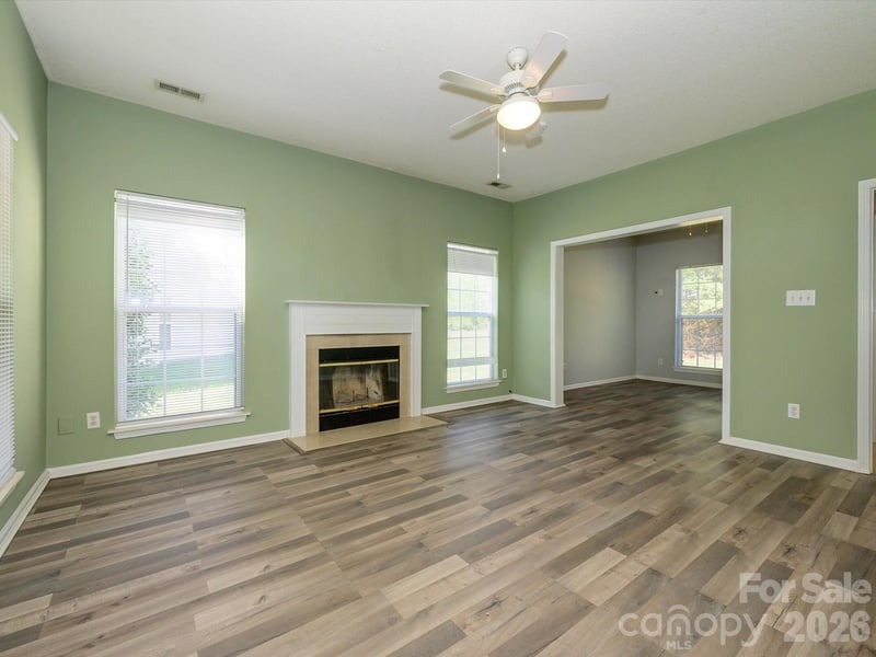 8625 Galena View Dr, Charlotte, NC 28269