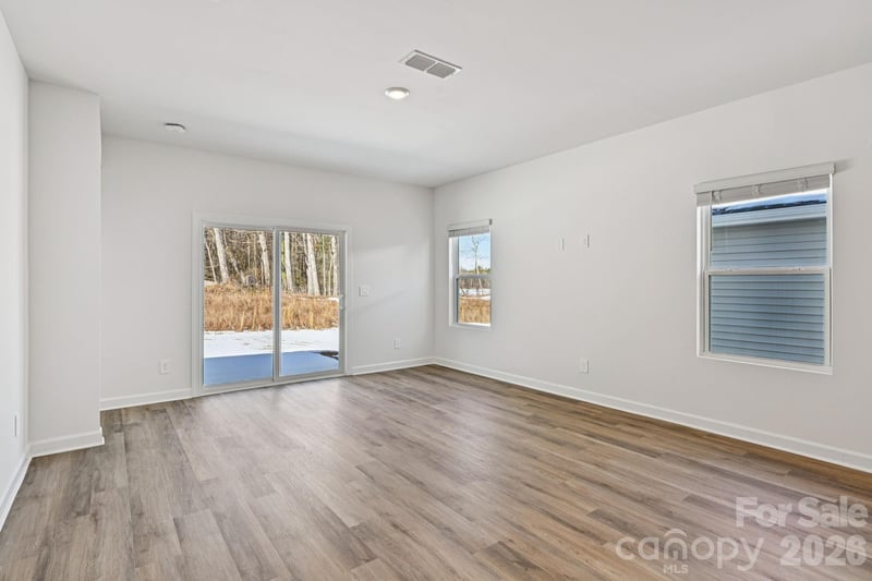 426 Luna Ln, Shelby, NC 28152