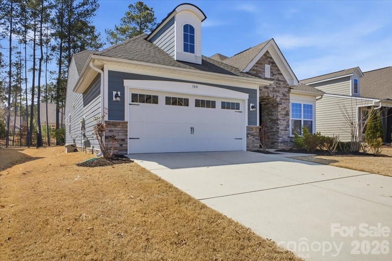 140 Picasso Trl, Mount Holly, NC 28120