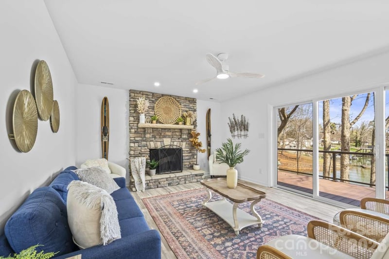 4448 Hill St, Sherrills Ford, NC 28673