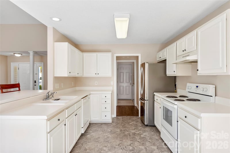 279 Stonehollow Rd, Fletcher, NC 28732