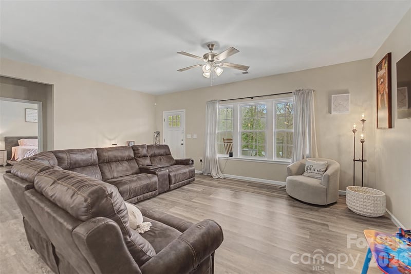 201 Woodhaven Est, Sylva, NC 28779