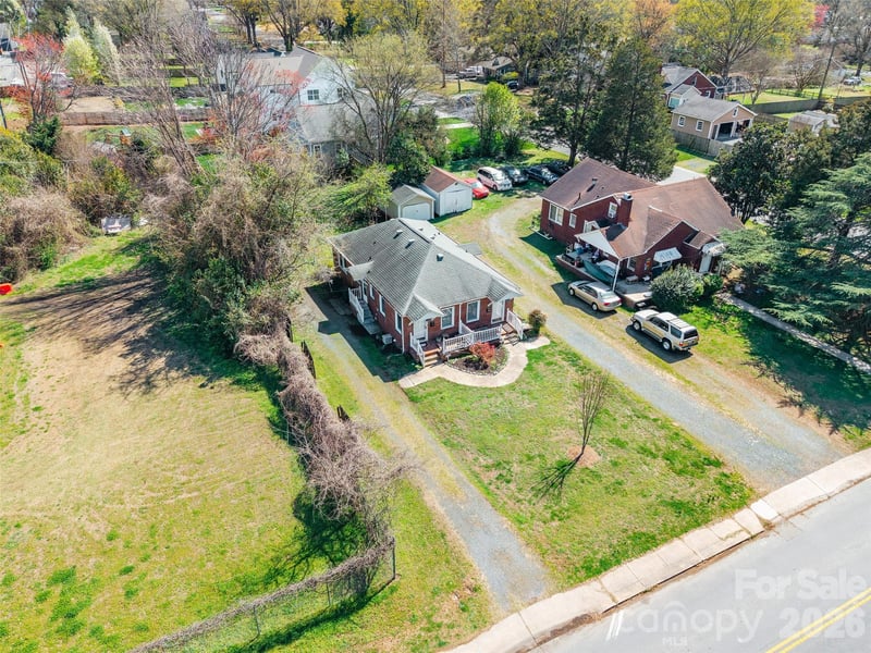 1606 Richland Dr, Charlotte, NC 28205