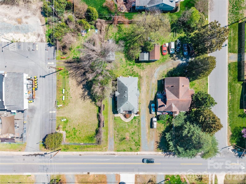 1606 Richland Dr, Charlotte, NC 28205