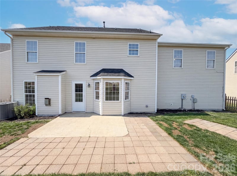 161 Royalton Rd, Mooresville, NC 28115