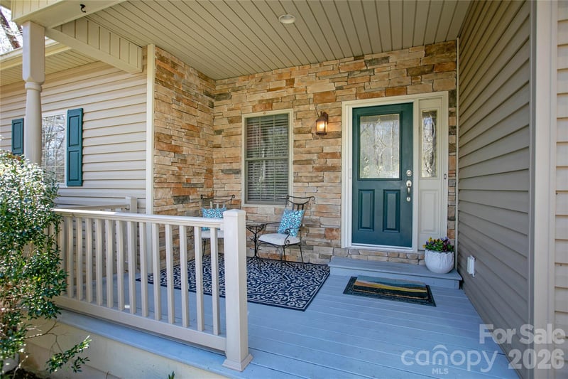180 Notlvsi Ct, Brevard, NC 28712