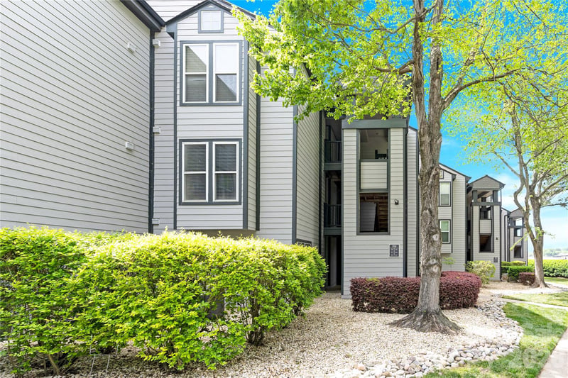 18857 Vineyard Point Ln, Cornelius, NC 28031