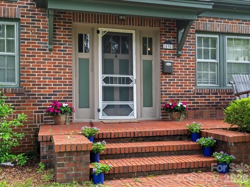 430 3rd St, Cheraw, SC 29520