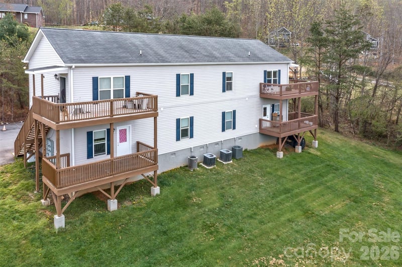 50 - 52 Smith Rd, Leicester, NC 28748
