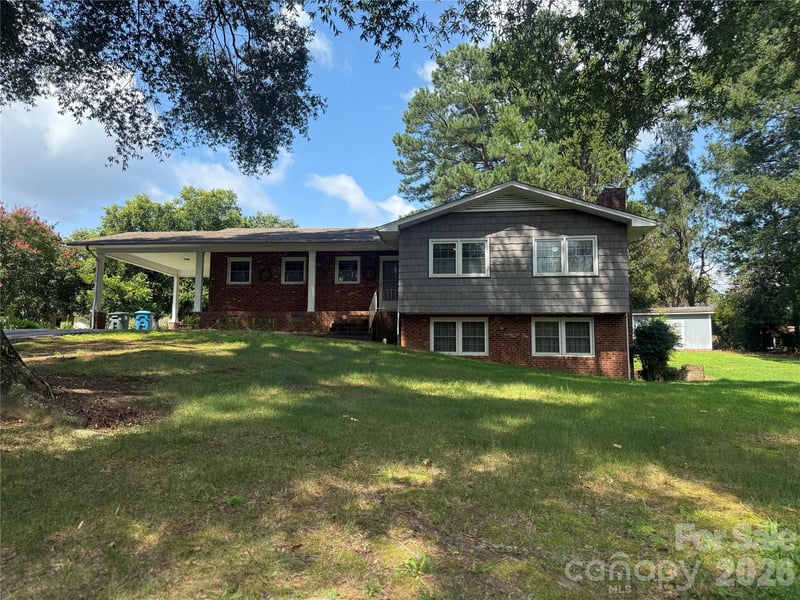 150 Magnolia Cir, Salisbury, NC 28147