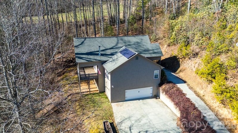 12 Chigger Ridge Rd, Sylva, NC 28779