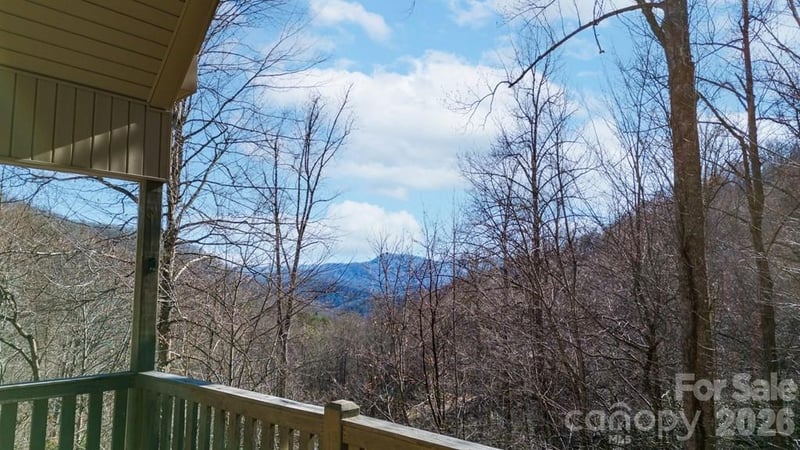 12 Chigger Ridge Rd, Sylva, NC 28779