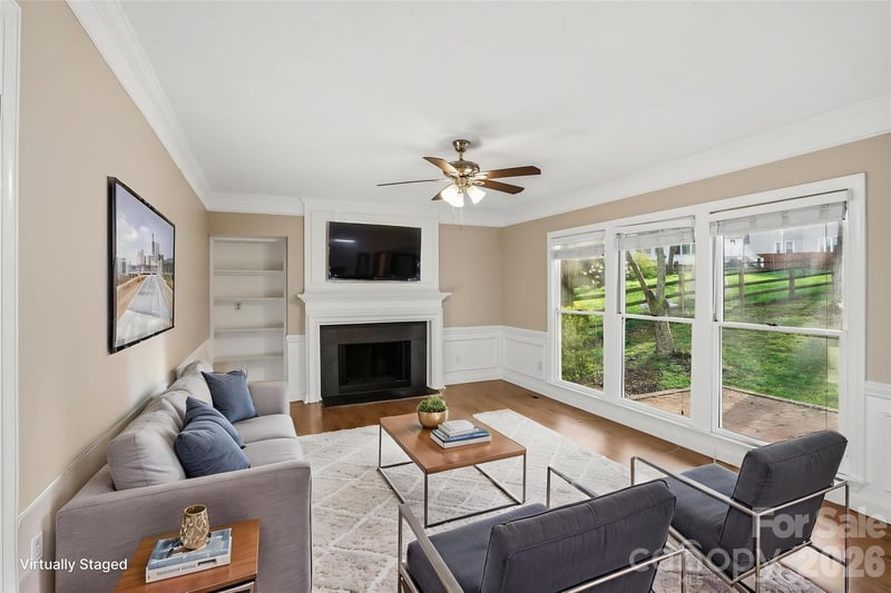 4915 Benthaven Ln, Charlotte, NC 28269
