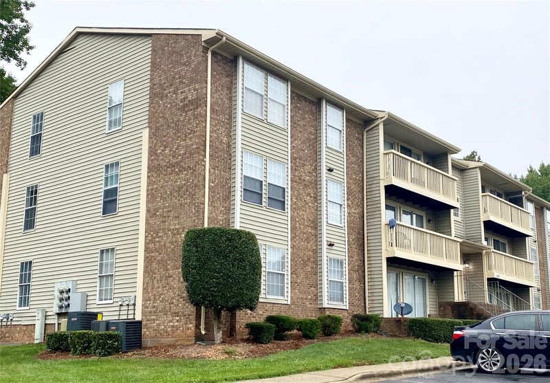 1604 Arlyn Cir #G, Charlotte, NC 28213