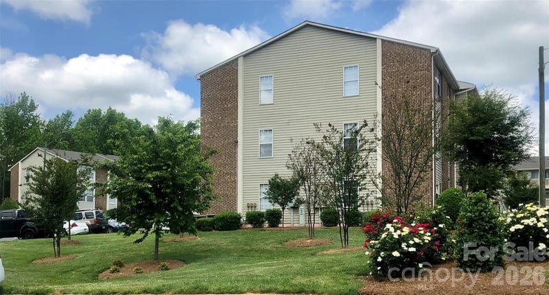 1604 Arlyn Cir #G, Charlotte, NC 28213