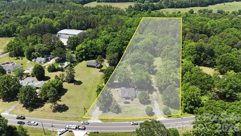 3211 Old Charlotte Hw, Monroe, NC 28110