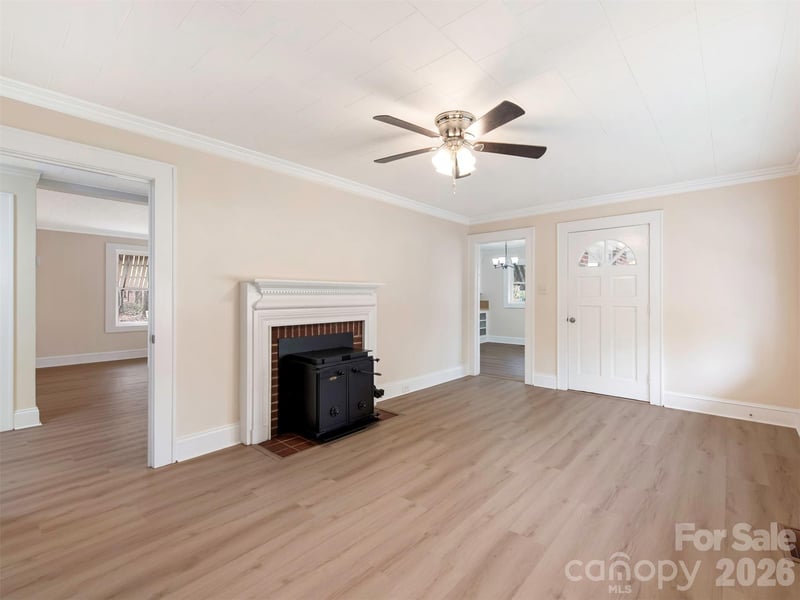 5851 Tuckaseegee Rd, Kannapolis, NC 28081